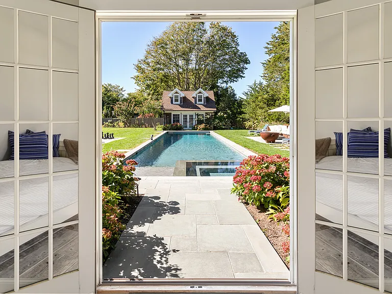 61 Skimhampton Rd — Photo 10