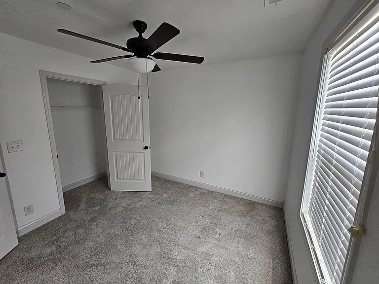 407 Preakness Cir — Photo 7