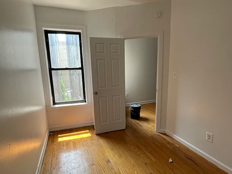 446 W 164th St #22 — Photo 8