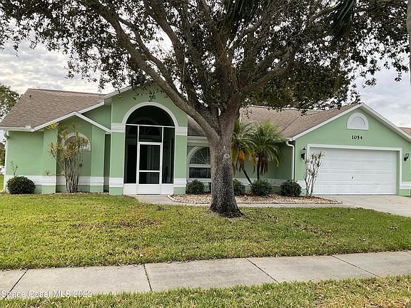 2nd image of 1054 Egret Lake Way N