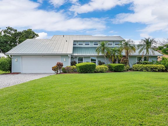 2nd image of 2415 NW Cove View