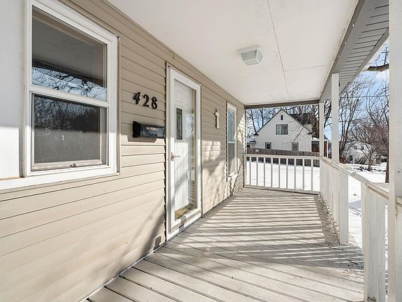 5th image of 428 Glendale St