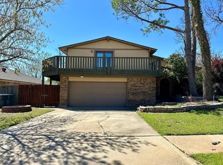705 SW Chaucer Cir, Lawton, OK 73505