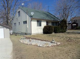 725 W Clinton St, Hastings, MI 49058