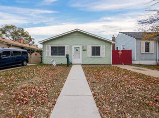 6501 Cooper St, Taylor, MI 48180