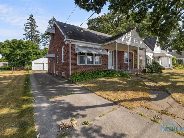 4534 Douglas Rd, Toledo, OH 43613