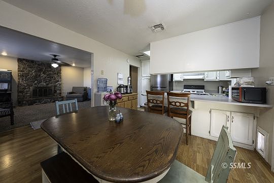 4th image of 617 S Downs St