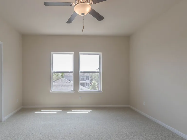 1660 Coral Sunrise — Photo 17