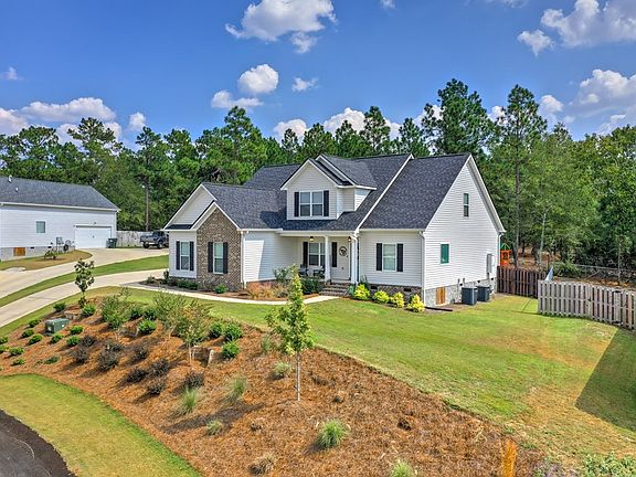 4th image of 1097 Bubbling Springs Dr