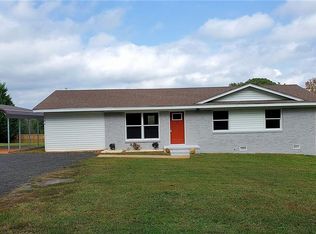 108 Few Dr, Pickens, SC 29671