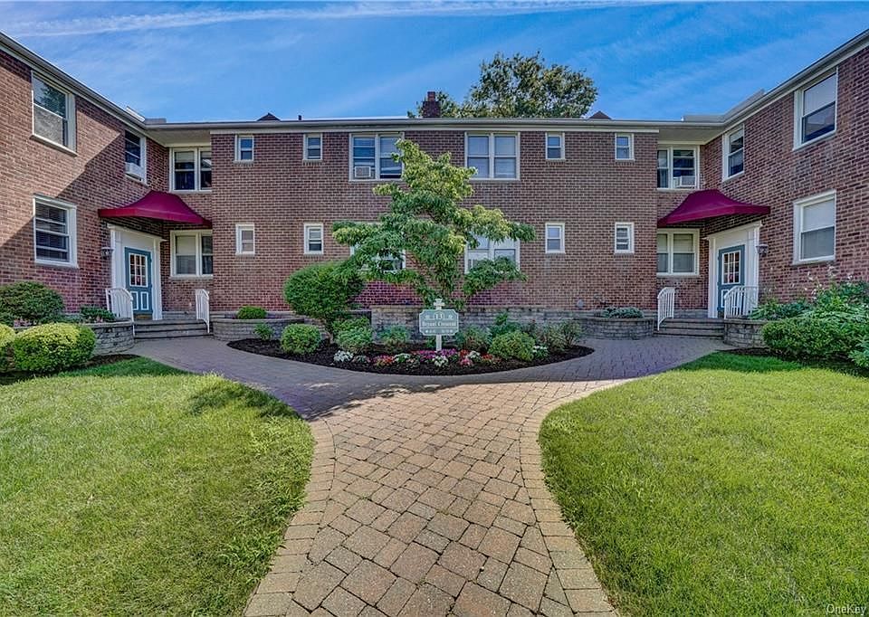 1st image of 13 Bryant Cres APT 2B