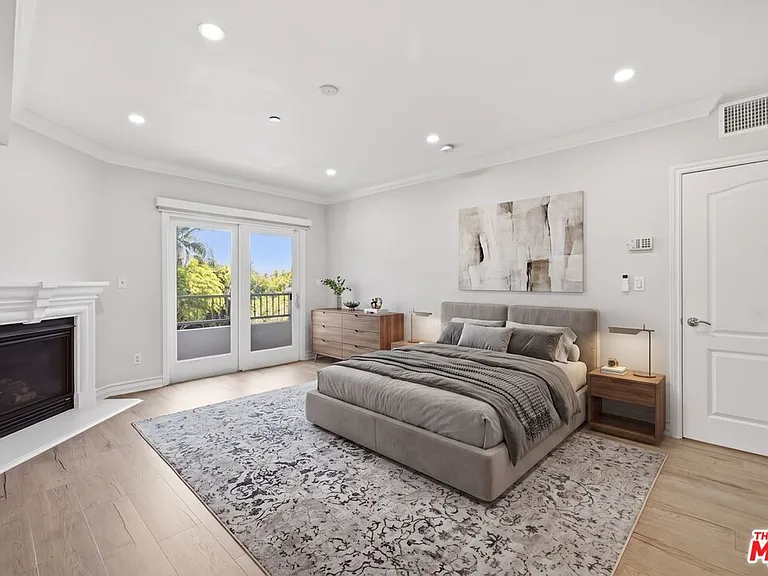 1838 Westholme Ave #203 — Photo 5