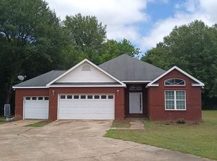 1319 Ennis Ave, Warner Robins, GA 31093