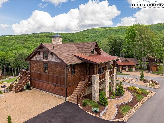 5th image of 18 Camp Eagle Court