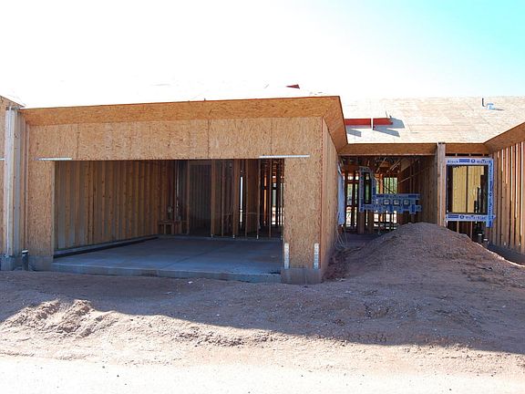 3rd image of 846 N. Pueblo #118