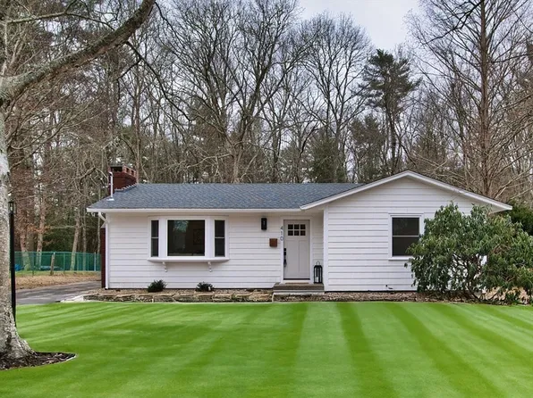 410 Valley Rd, New Bedford, MA 02745