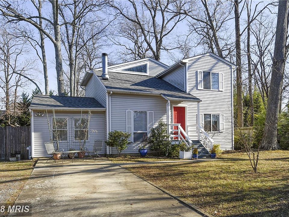 1st image of 3417 Newport Ave