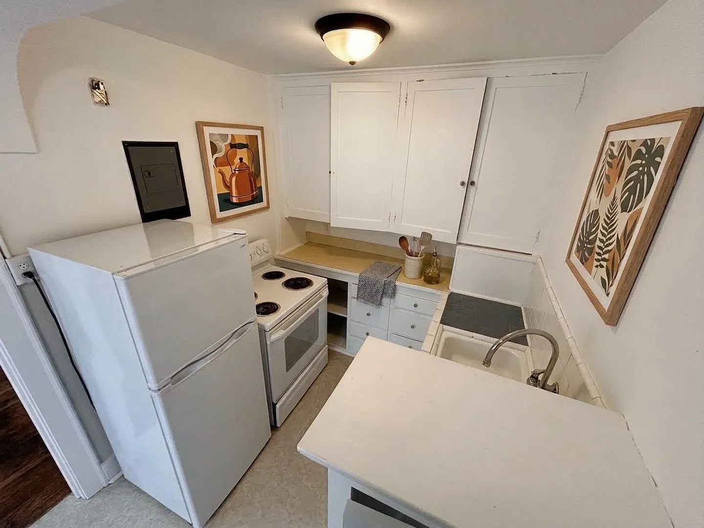 The Frederick Apartments — Photo 4