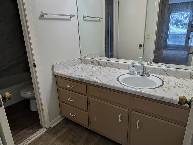 515 Basswood Ave #L-119 — Photo 7