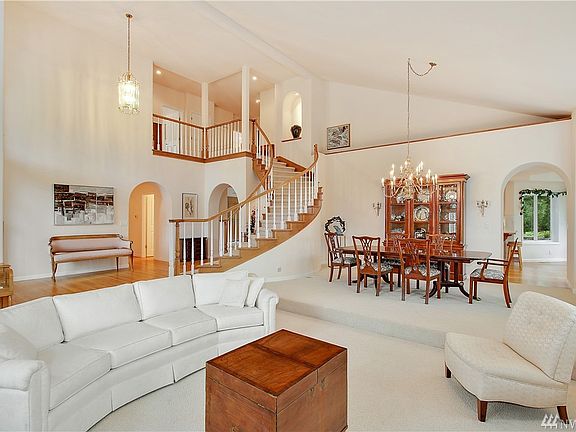 4th image of 10133 NE Kitsap St