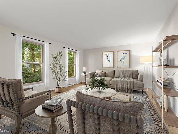 2nd image of 5209 Hesperus Dr