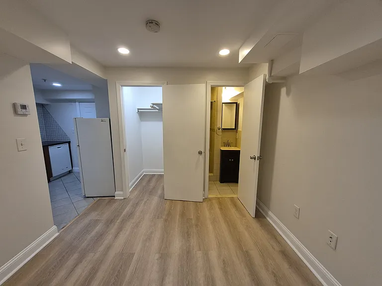 96 Washington Street — Photo 11