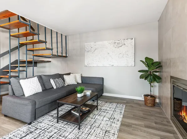 9552 Caminito Tirada, San Diego, CA 92126