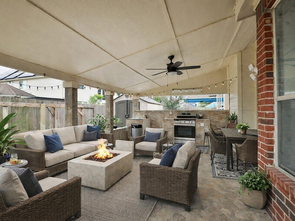 1st image of 20907 Divellec Ln