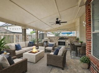 20907 Divellec Ln, Spring, TX 77388