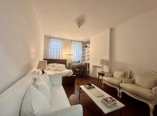 329 E 75th St APT 4B, New York, NY 10021