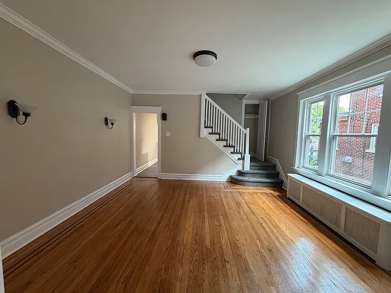 1210 Lorain Ave — Photo 9