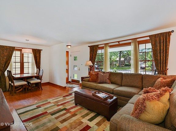 3rd image of 323 S Harvard Ave