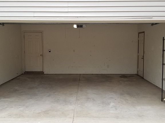 4th image of 6135 N Shelly Dr