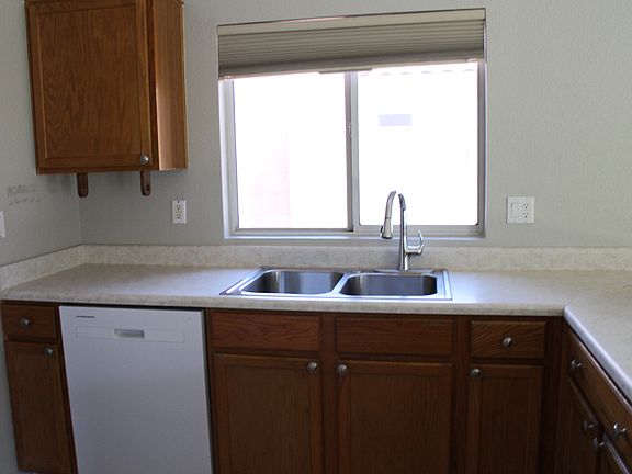 5th image of 10319 E Diamond Ave
