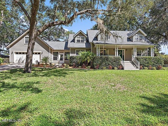 3rd image of 2820 OAKLAND Drive