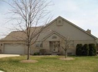 220 Edington Cir, Canton, MI 48187