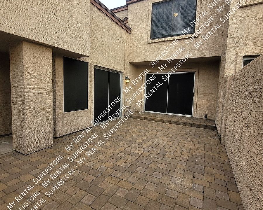 1st image of 3302 E Aire Libre Ave #1