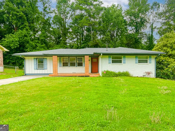 1877 Glenmar Dr, Decatur, GA 30032