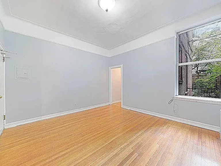 807 Washington St #1S — Photo 7
