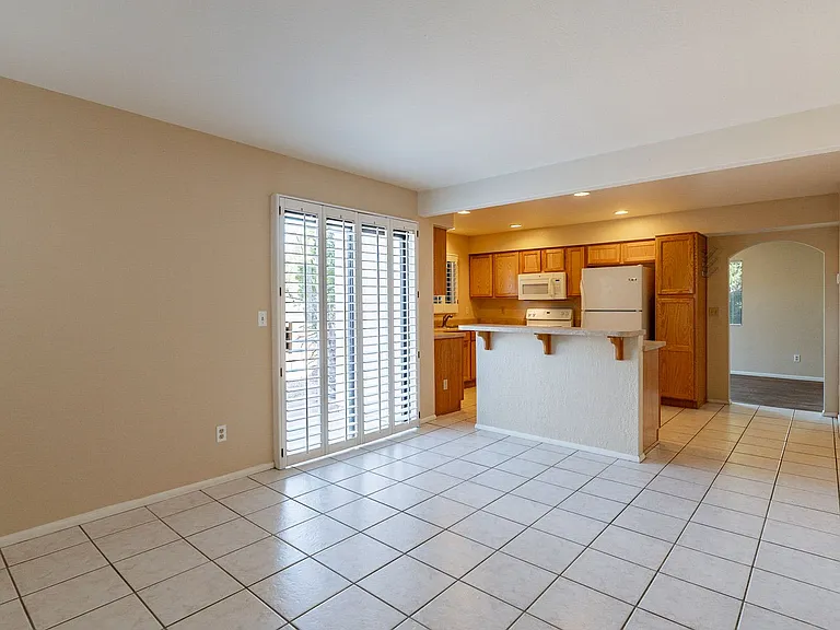 630 W Cassidy Pl — Photo 14