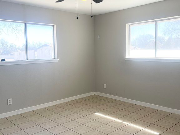 5th image of 328 Ohio St