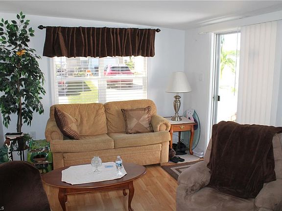 4th image of 17179 Dragonfly Ln