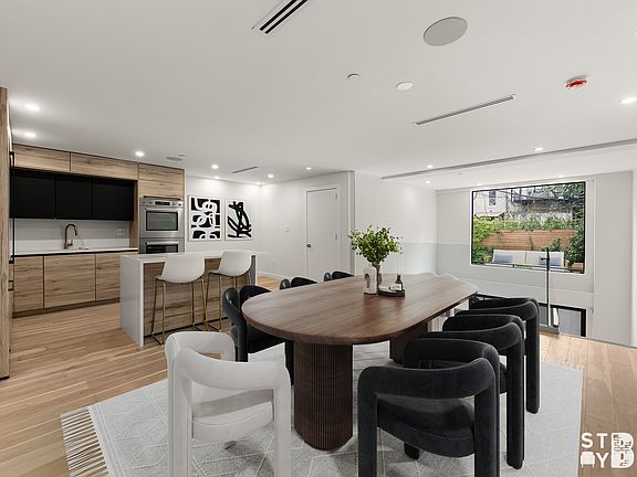 5th image of 144 Freeman St #1L
