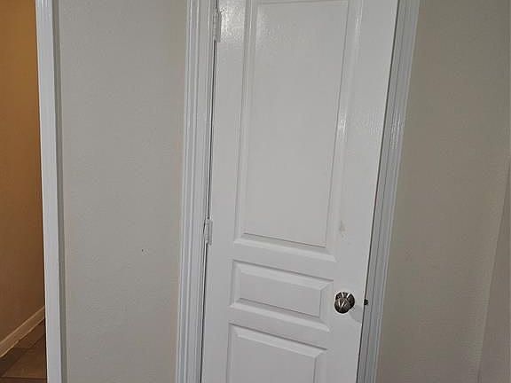 2nd image of 2825 Cromwell St APT C