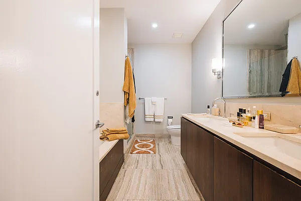 Sold by Harmonycity Corp. | media 14