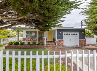1130 Ripple Ave, Pacific Grove, CA 93950