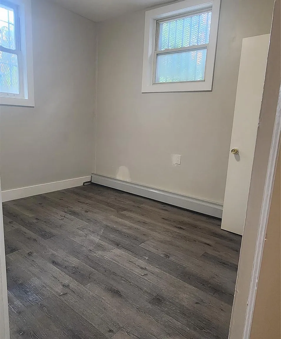 1 bed, 1.0 bath, 550 sqft, $2,734 — Photo 3