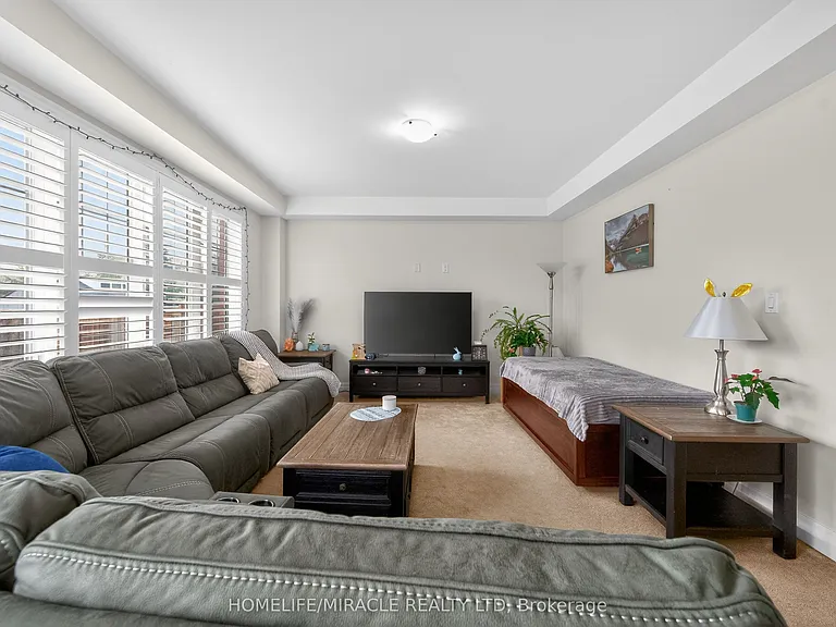 32 Agricola Rd — Photo 17