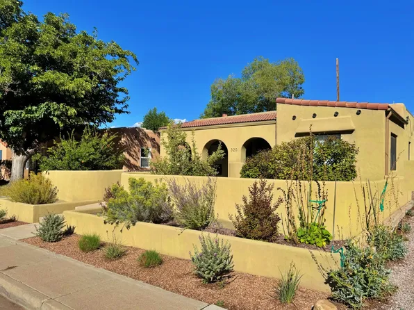 320 Amherst Dr NE, Albuquerque, NM 87106