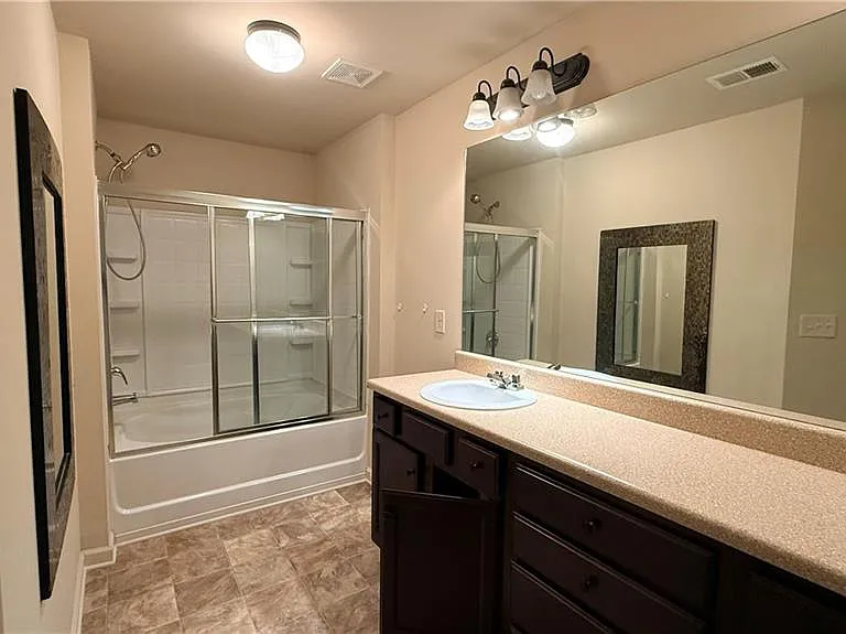 333 Knelston Oak Dr — Photo 10